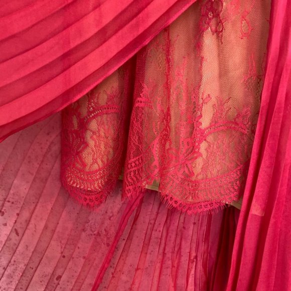 SOLD ON FB✨Self-Portrait Pleated Midi Dress - Picture 6 of 8